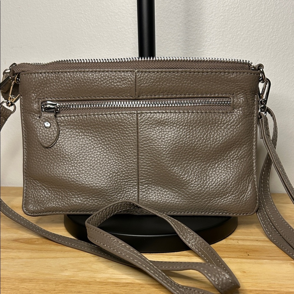 Chic Brown Leather Crossbody Bag - Picture 4 of 7
